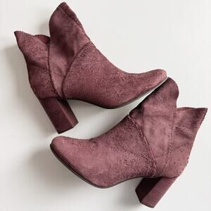 Seychelles Burgundy Tulip-Trim Prop Textured Leather Heeled Ankle Booties 8.5